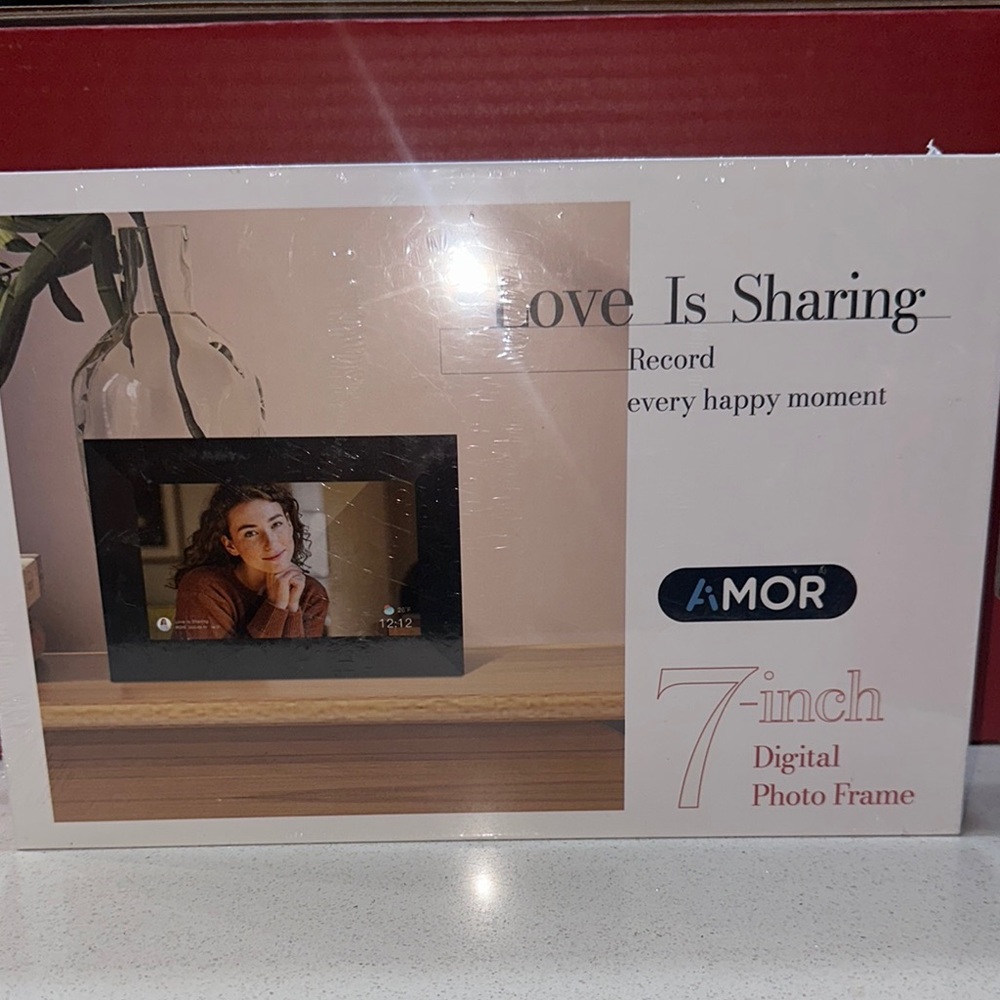 AiMOR Black Picture Frame with Sentimental Accents